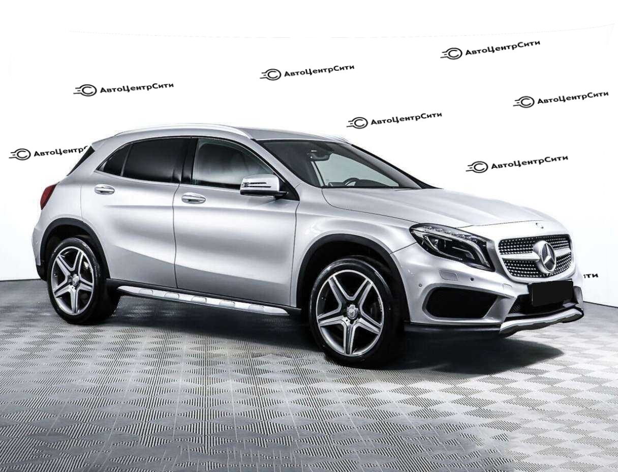 Mercedes-Benz GLA с пробегом — 2015 год. Фото: #2