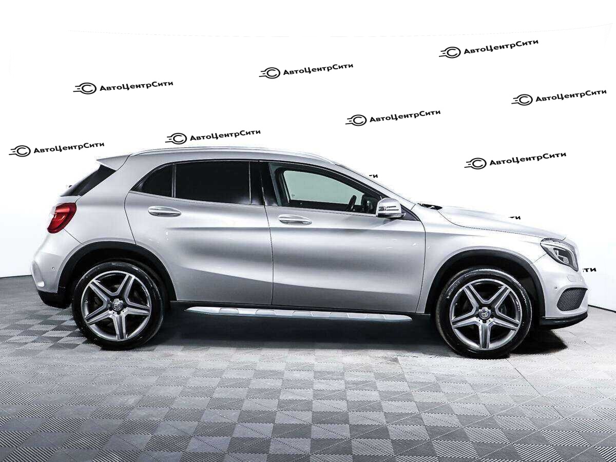 Mercedes-Benz GLA с пробегом — 2015 год. Фото: #3
