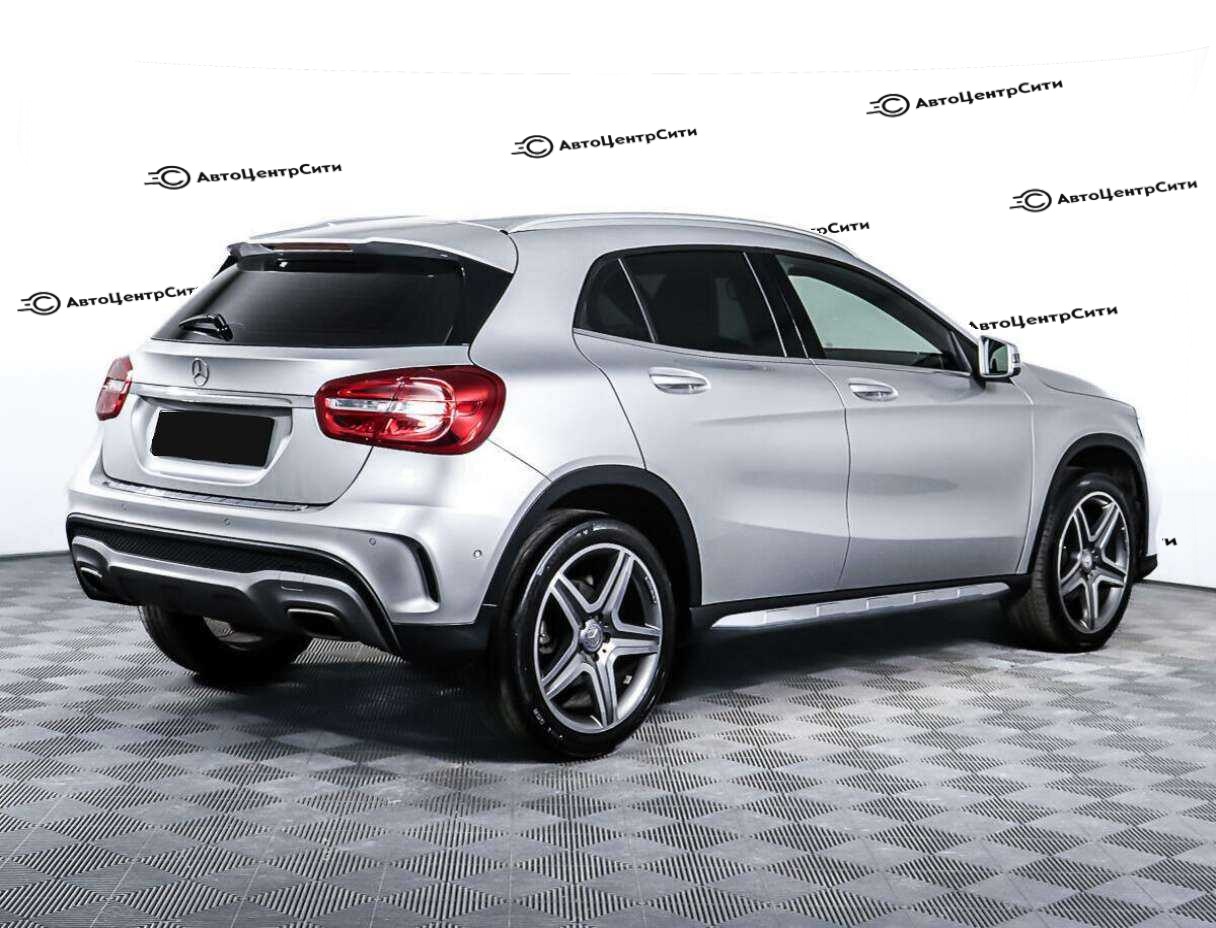 Mercedes-Benz GLA с пробегом — 2015 год. Фото: #4