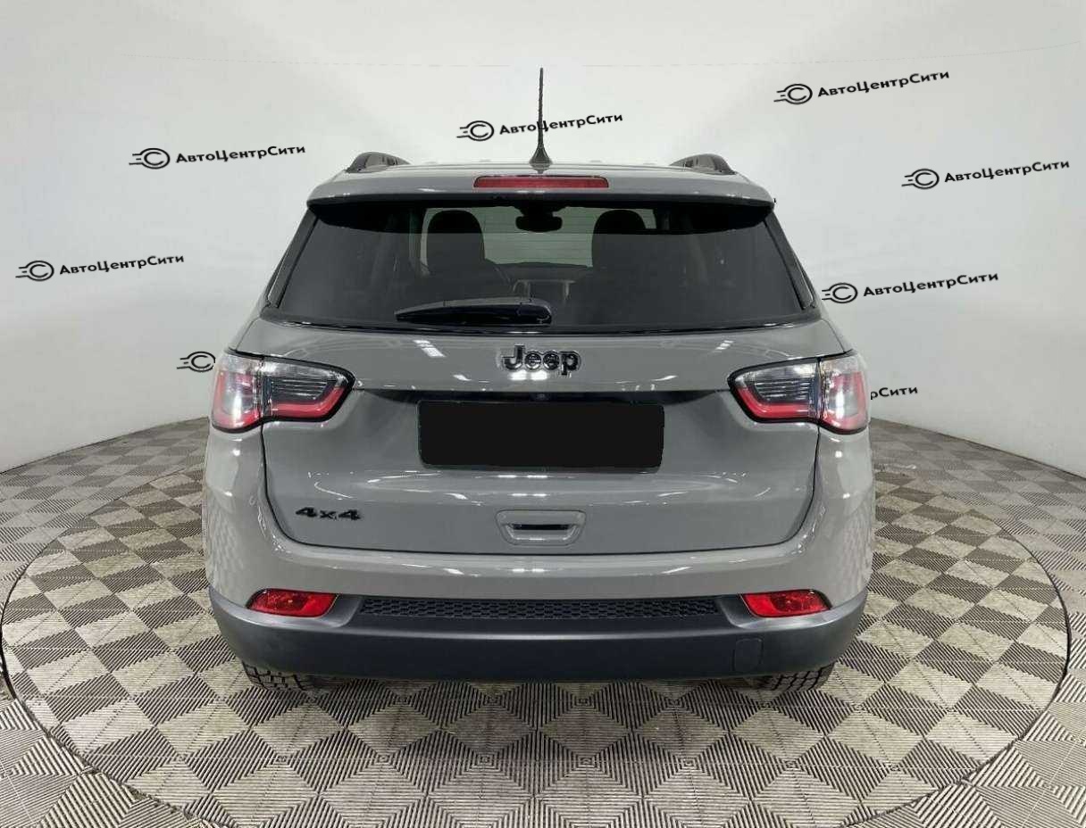 Jeep Compass с пробегом — 2019 год. Фото: #2