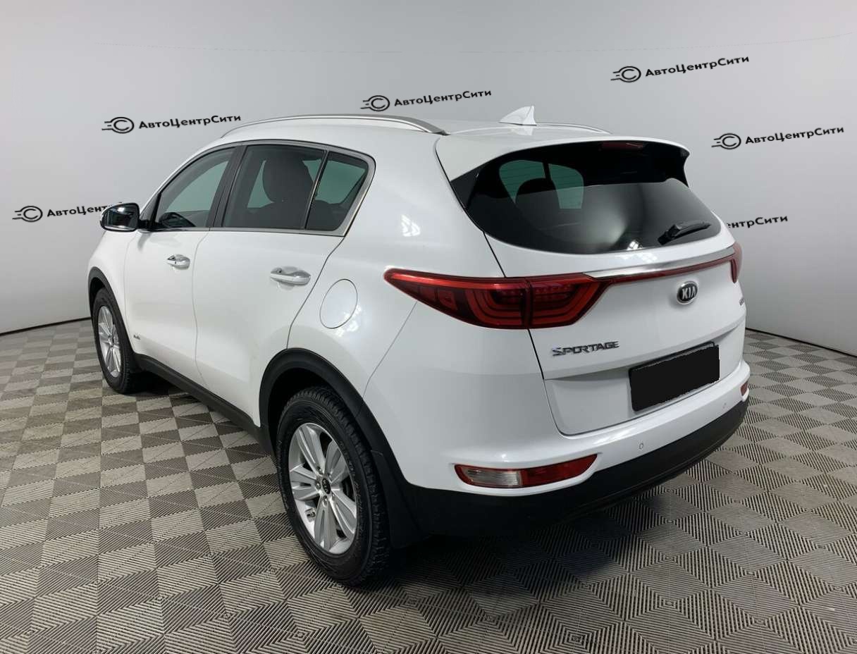 Kia Sportage с пробегом — 2016 год. Фото: #6
