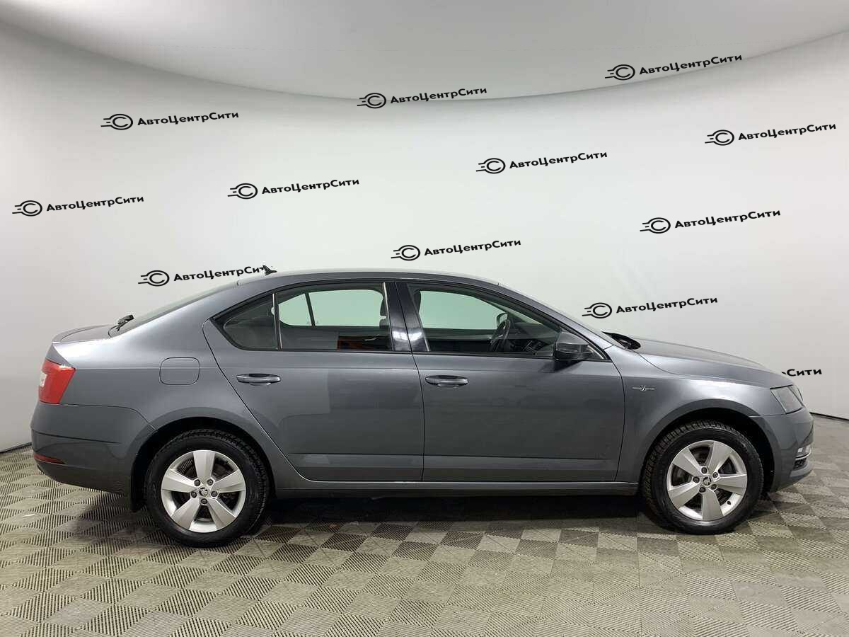 Skoda Octavia с пробегом — 2020 год. Фото: #3