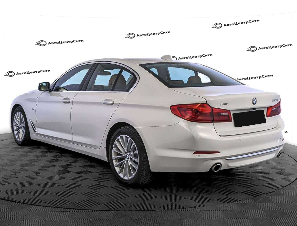 BMW 5 серии с пробегом — 2017 год. Фото: #6