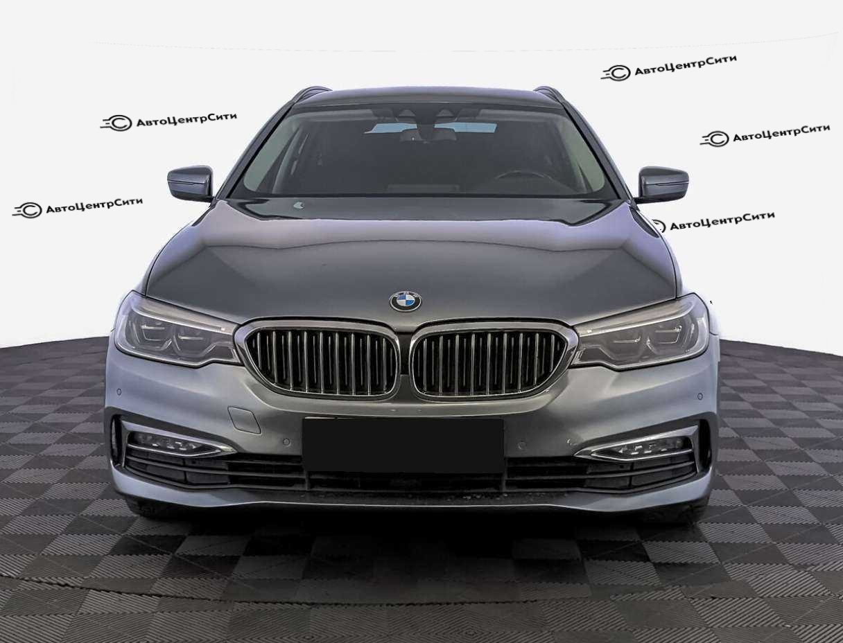 BMW 5 серии с пробегом — 2019 год. Фото: #1