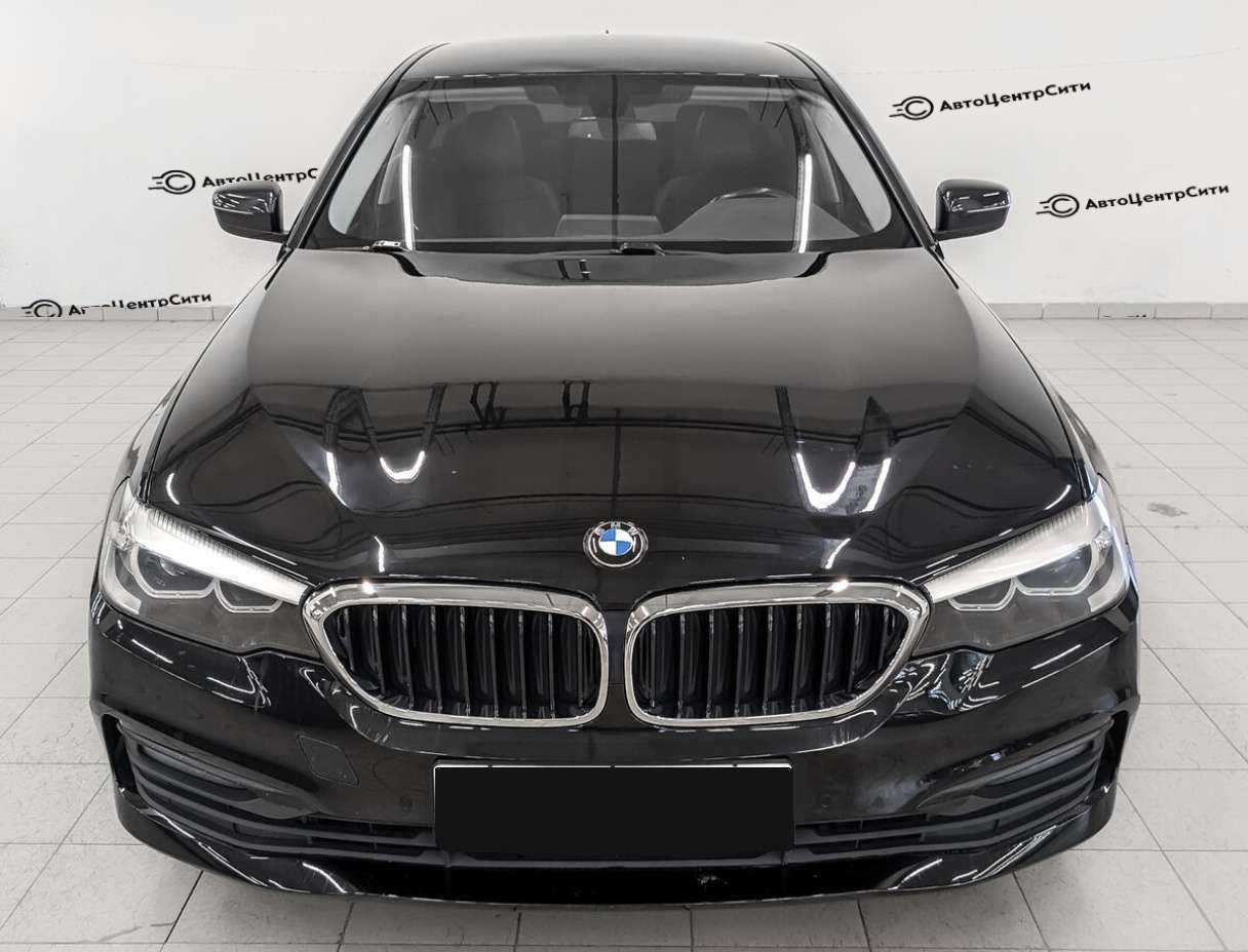 BMW 5 серии с пробегом — 2019 год. Фото: #1