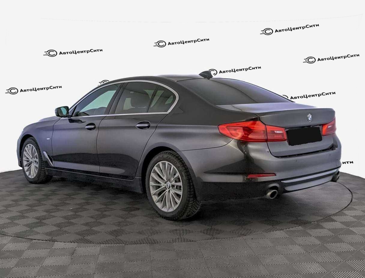 BMW 5 серии с пробегом — 2017 год. Фото: #6