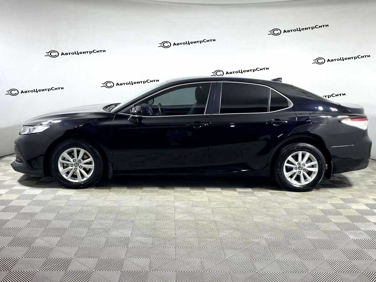 Toyota Camry с пробегом — 2020 год. Фото: #6