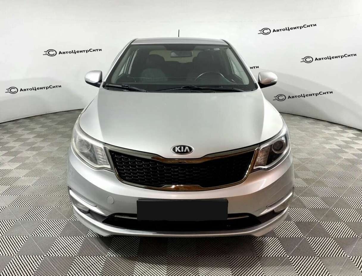 Kia Rio с пробегом — 2017 год. Фото: #1