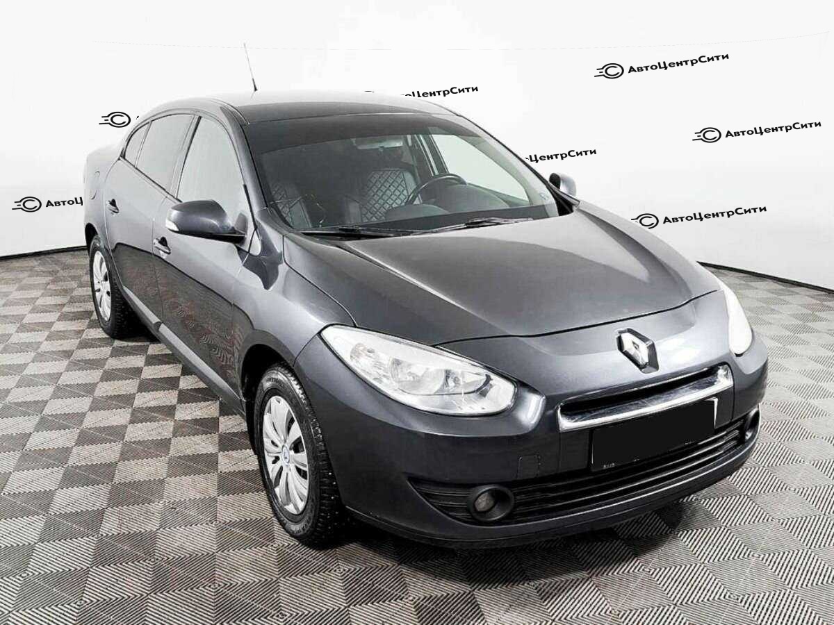 Renault Fluence с пробегом — 2012 год. Фото: #2