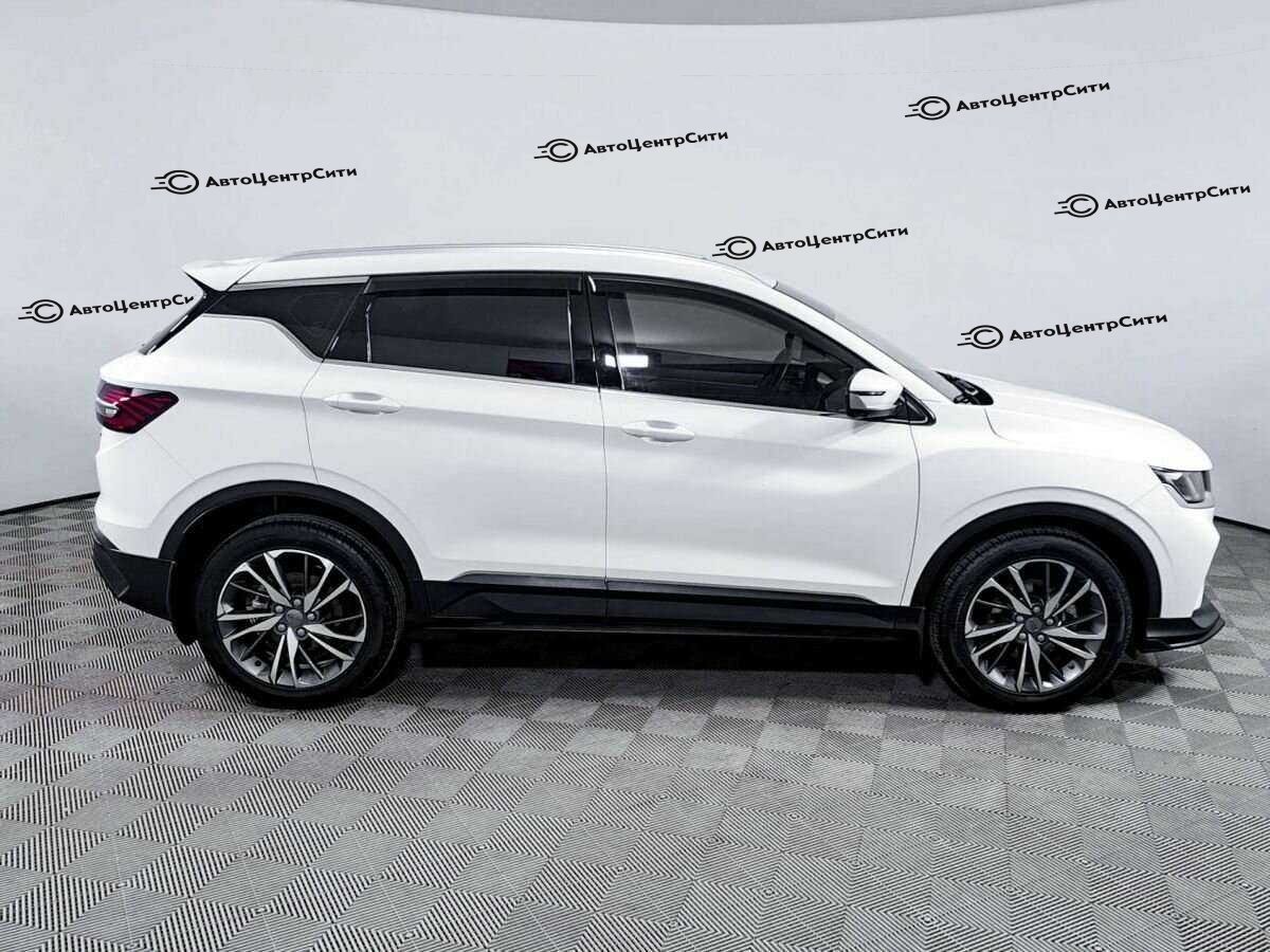 Geely Coolray с пробегом — 2021 год. Фото: #3