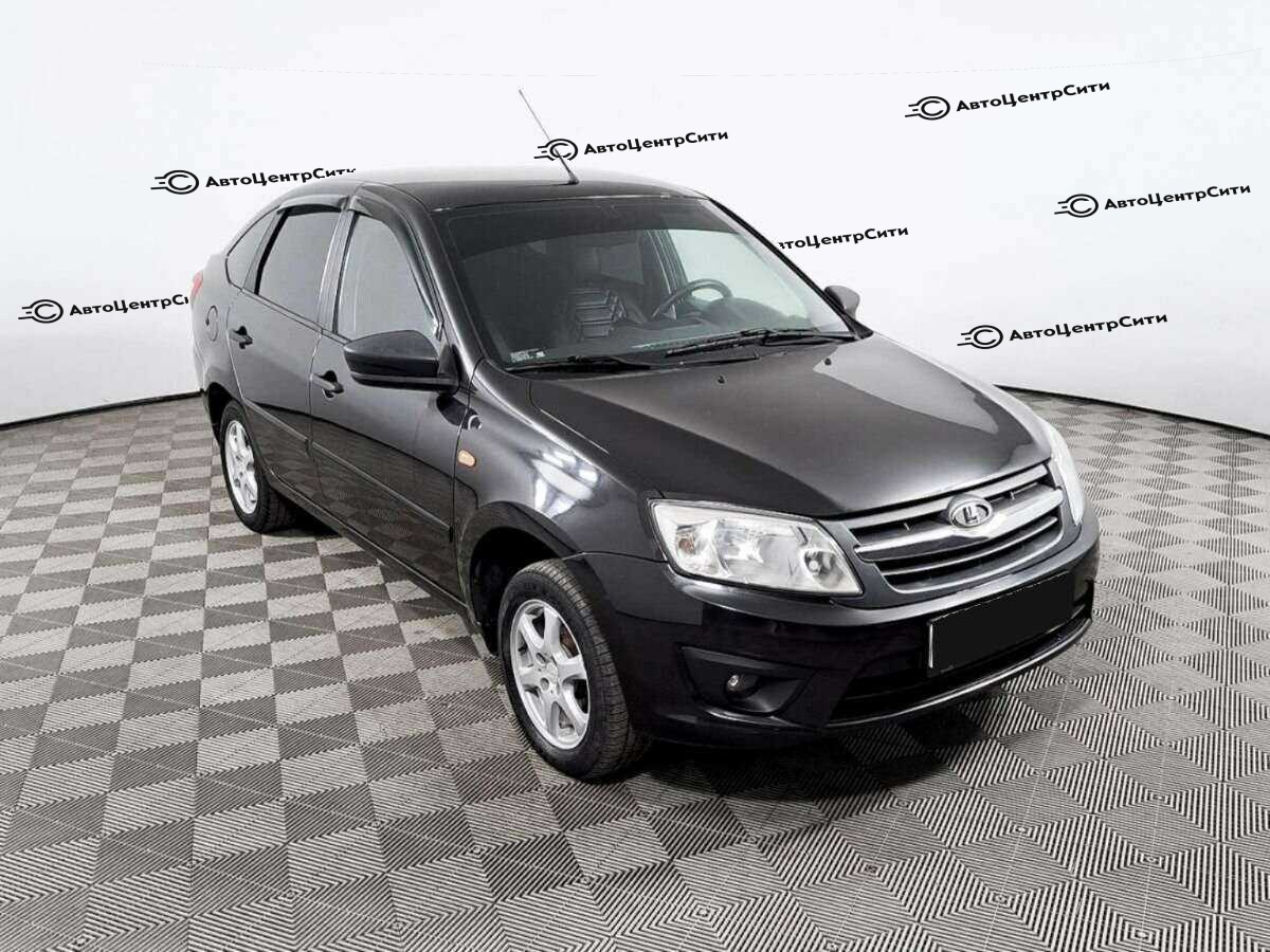 Lada (ВАЗ) Granta с пробегом — 2016 год. Фото: #2