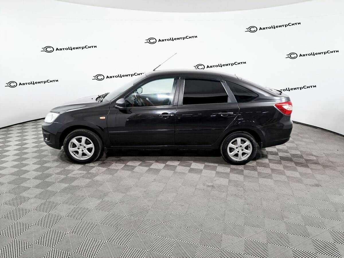 Lada (ВАЗ) Granta с пробегом — 2016 год. Фото: #7