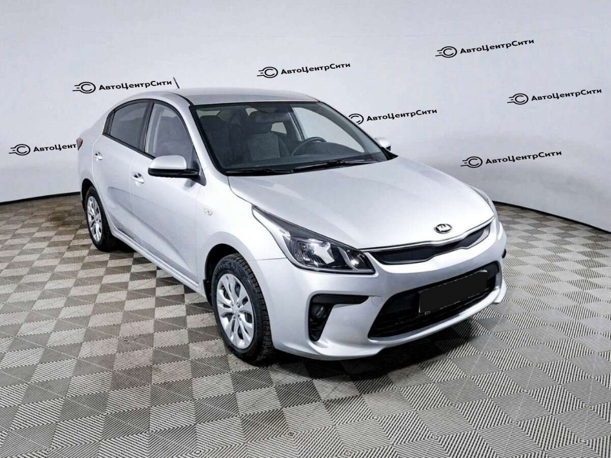 Kia Rio с пробегом — 2017 год. Фото: #2