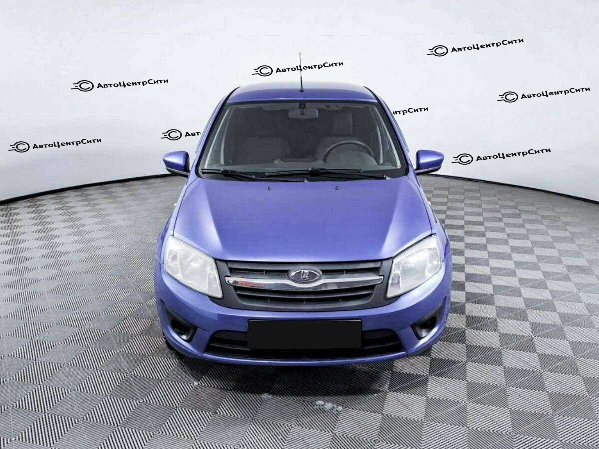 Lada (ВАЗ) Granta с пробегом — 2016 год. Фото: #1