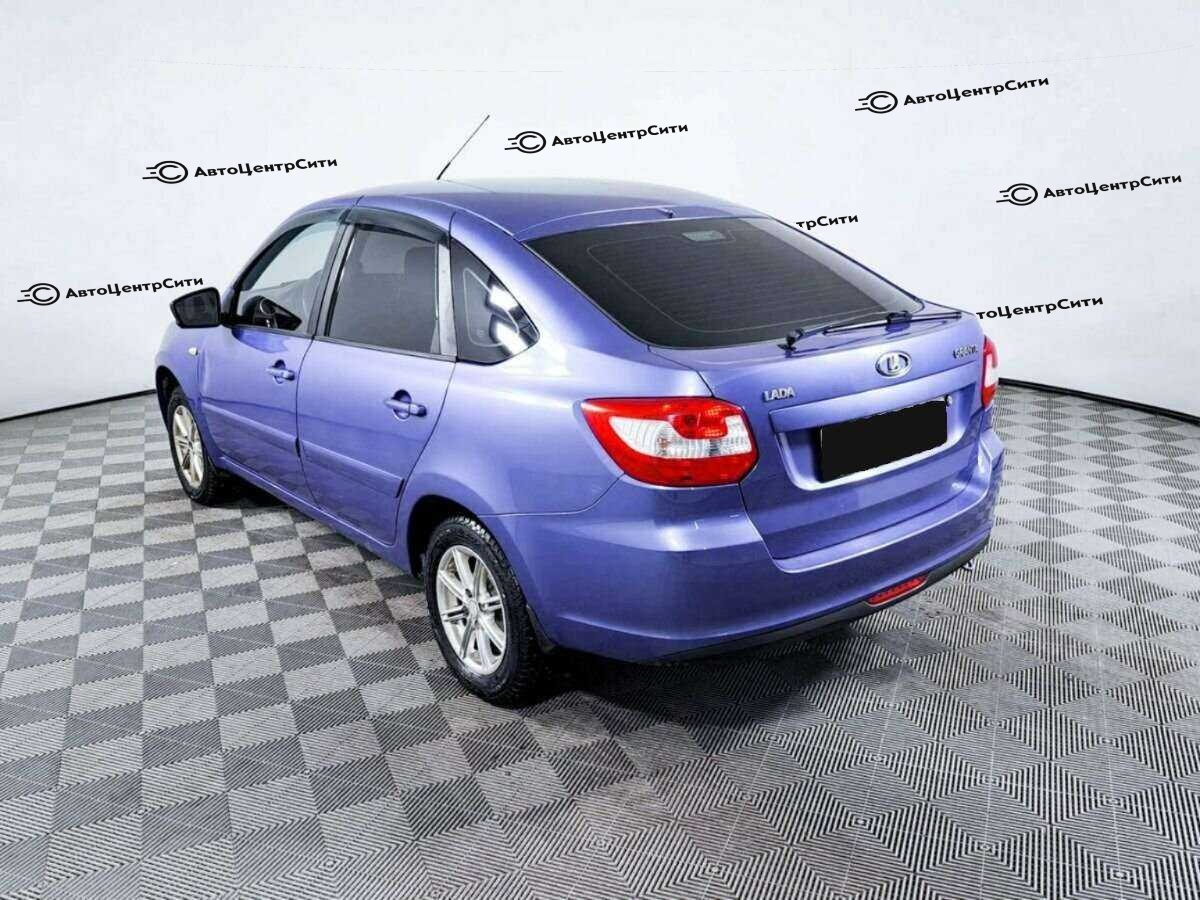Lada (ВАЗ) Granta с пробегом — 2016 год. Фото: #6