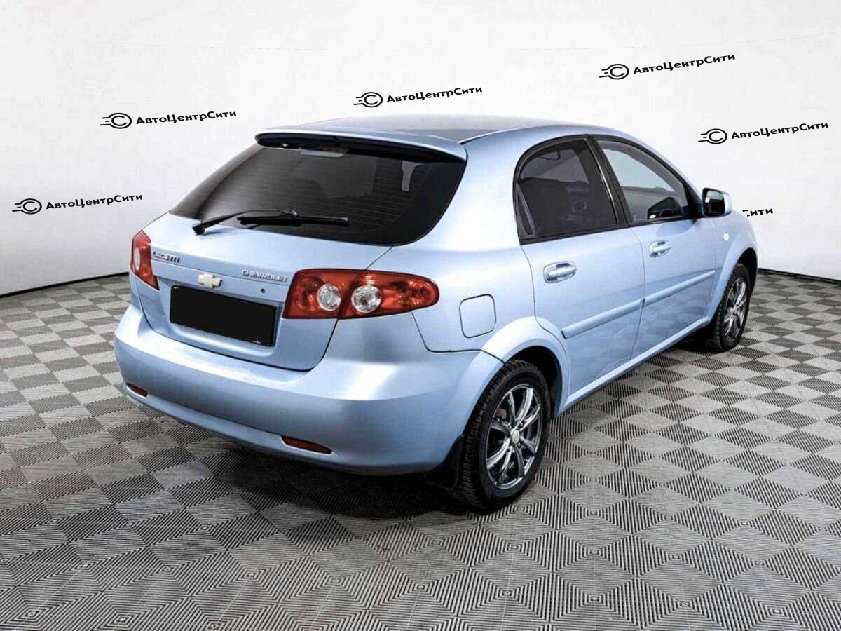 Chevrolet Lacetti с пробегом — 2012 год. Фото: #4