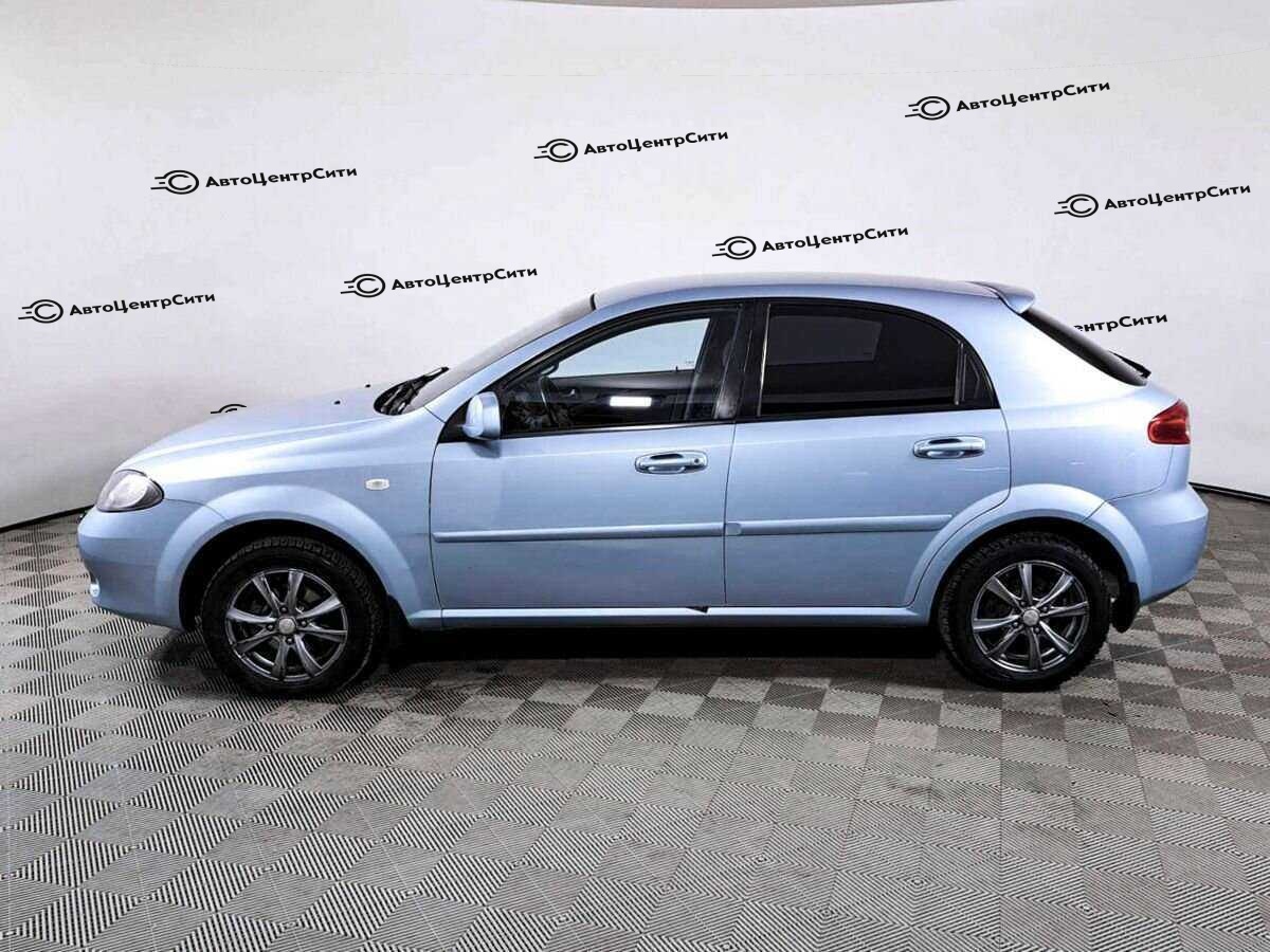 Chevrolet Lacetti с пробегом — 2012 год. Фото: #7