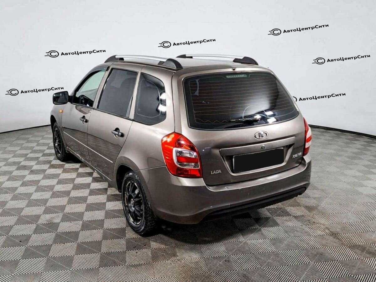 Lada (ВАЗ) Kalina с пробегом — 2015 год. Фото: #6