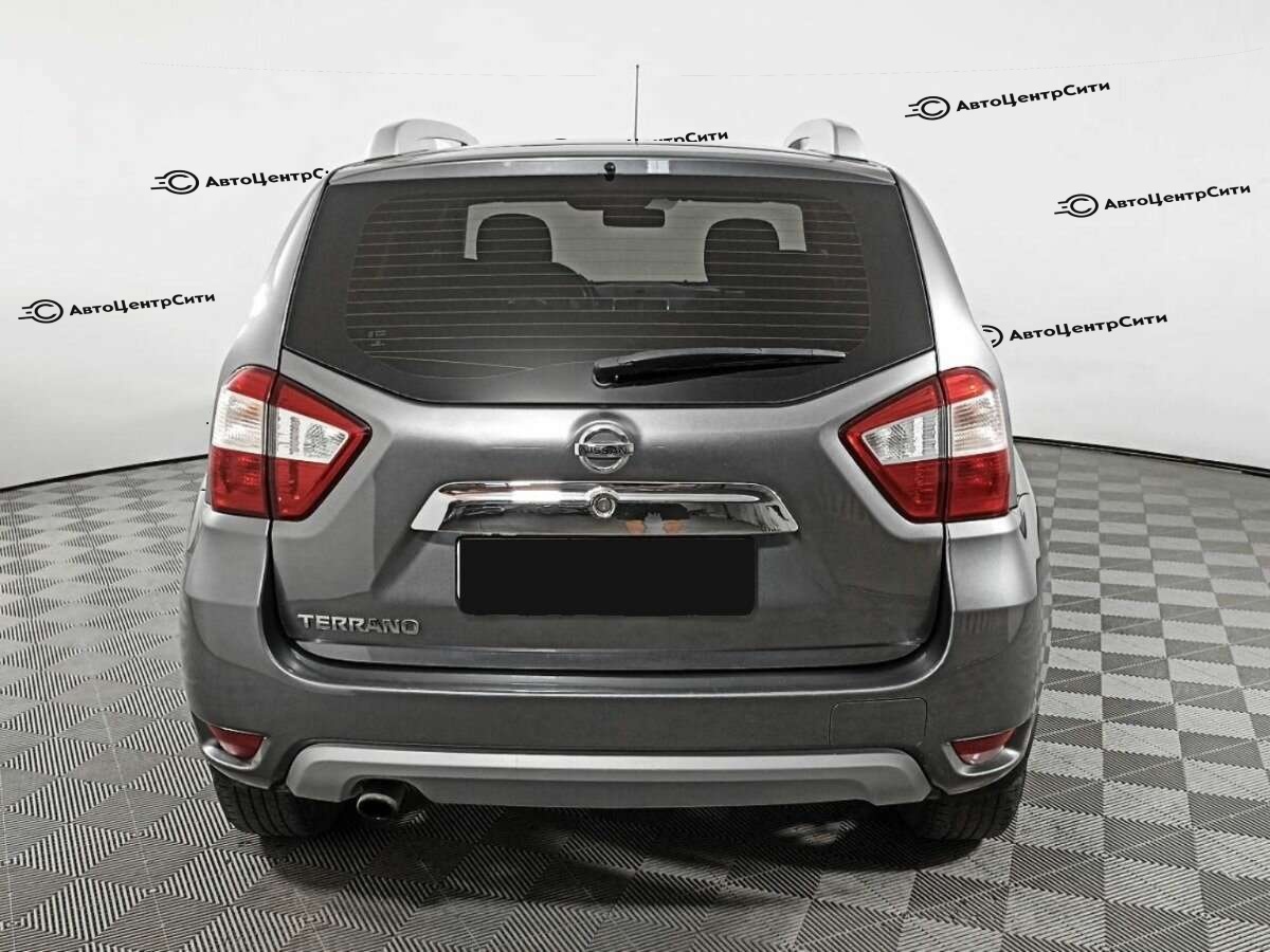Nissan Terrano с пробегом — 2017 год. Фото: #5