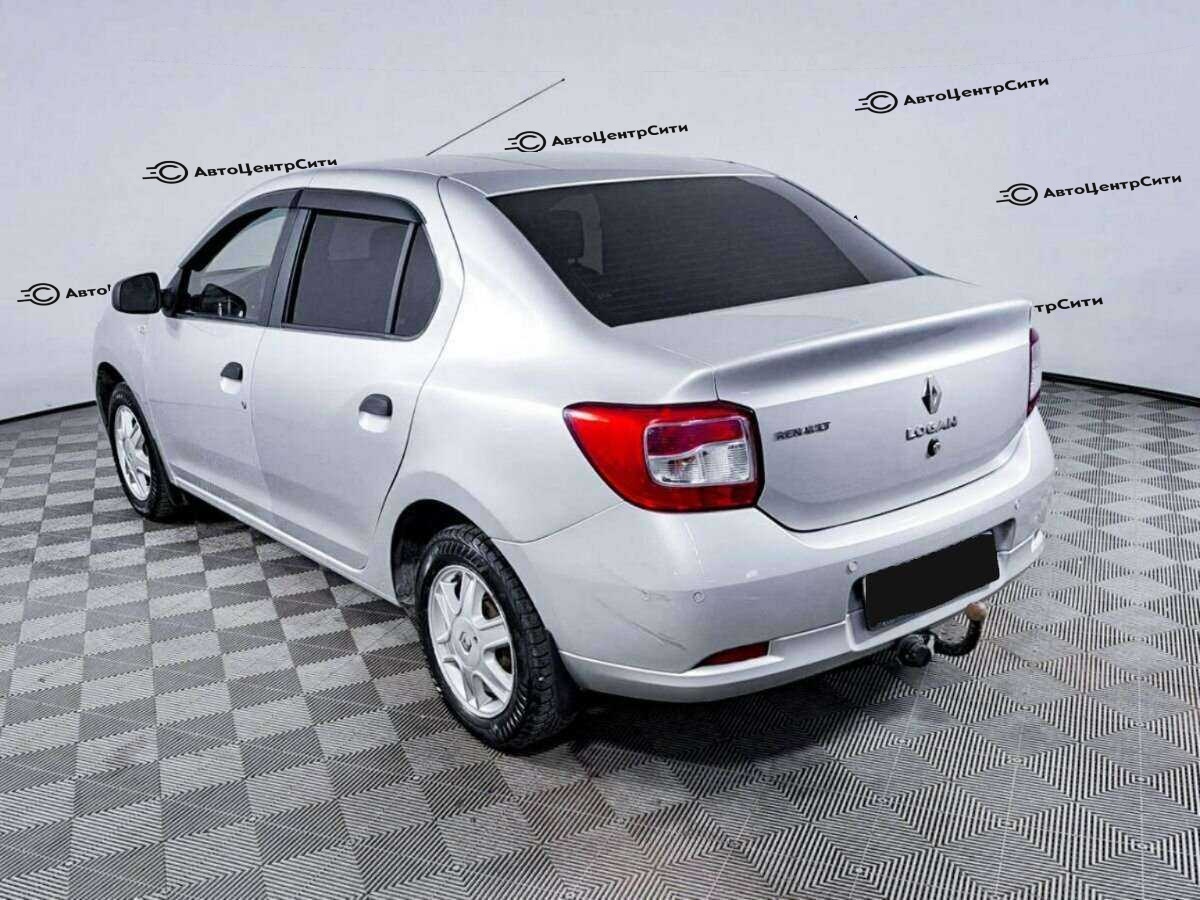 Renault Logan с пробегом — 2014 год. Фото: #6