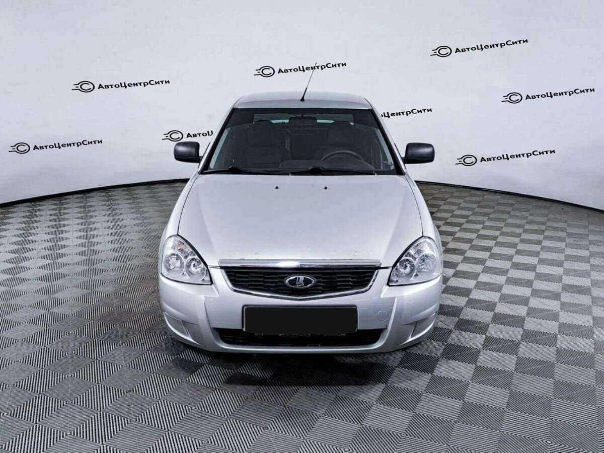 Lada (ВАЗ) Priora с пробегом — 2017 год. Фото: #1