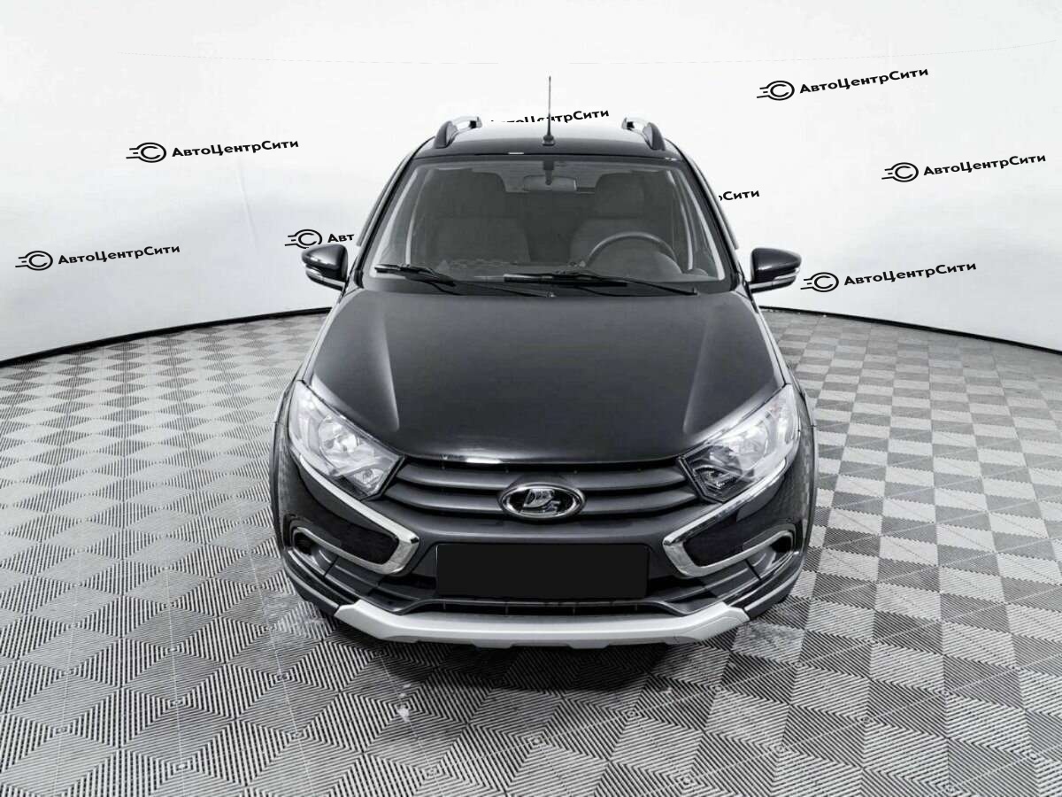 Lada (ВАЗ) Granta с пробегом — 2023 год. Фото: #1