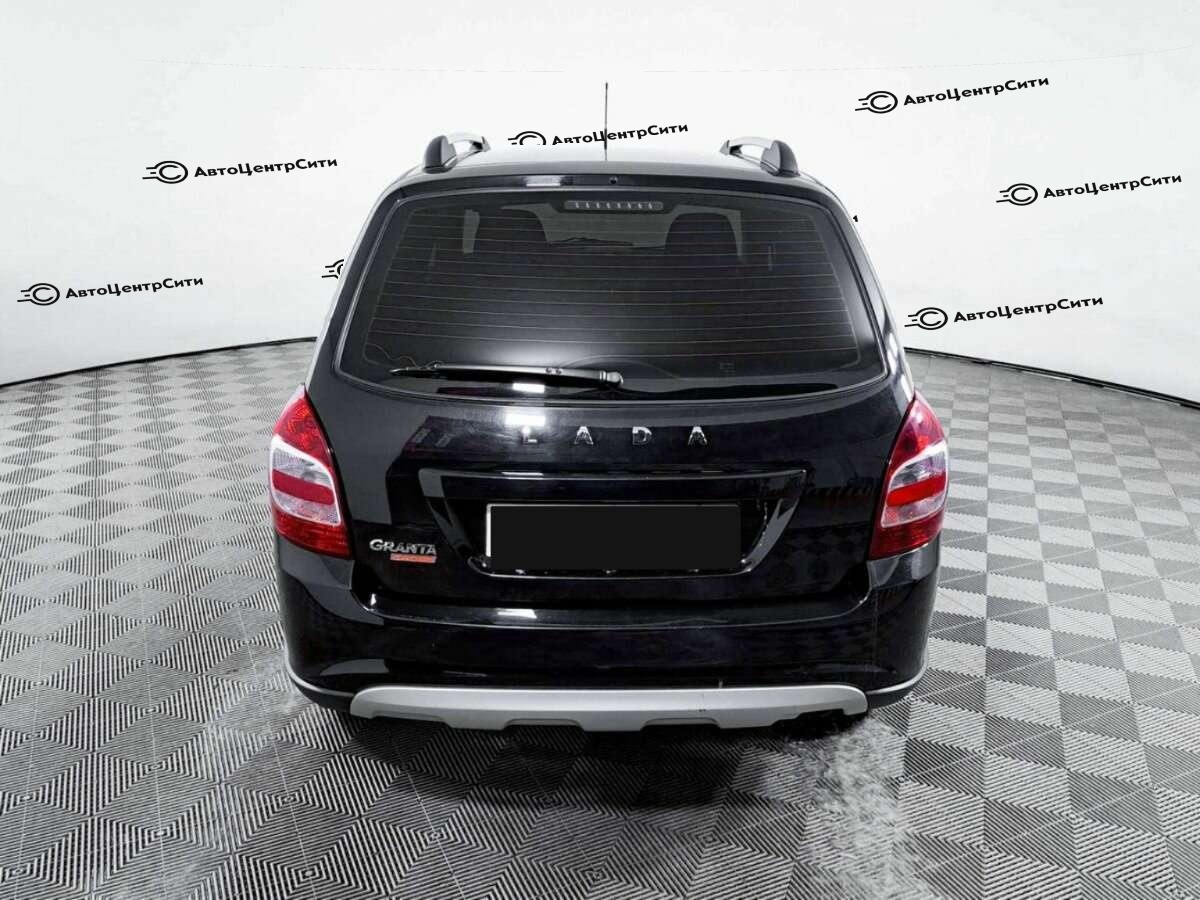Lada (ВАЗ) Granta с пробегом — 2023 год. Фото: #4