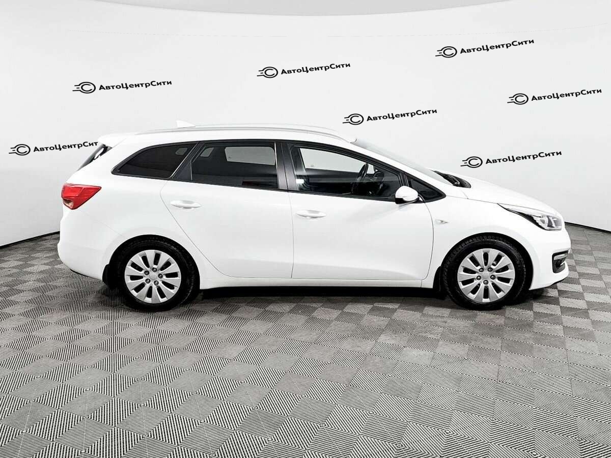 Kia Ceed с пробегом — 2018 год. Фото: #3