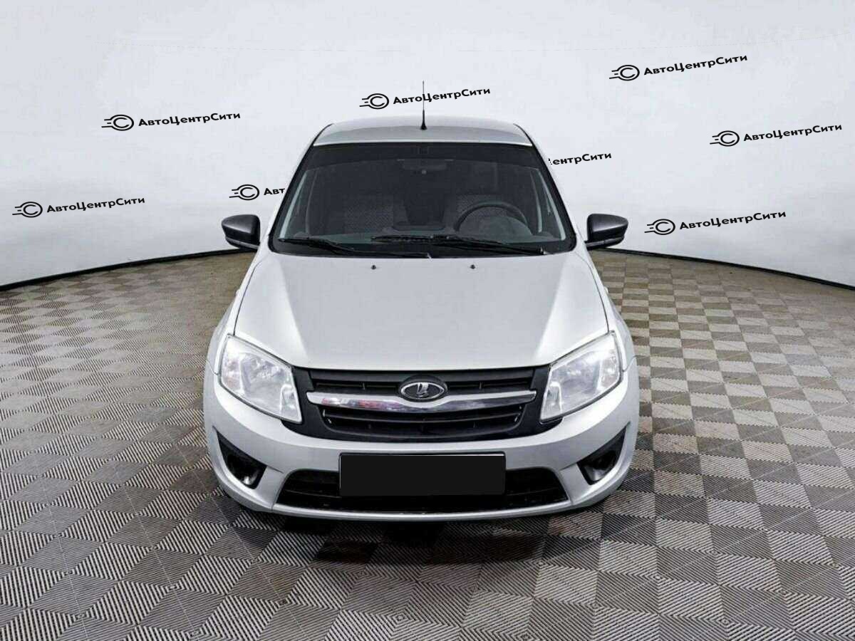 Lada (ВАЗ) Granta с пробегом — 2018 год. Фото: #1