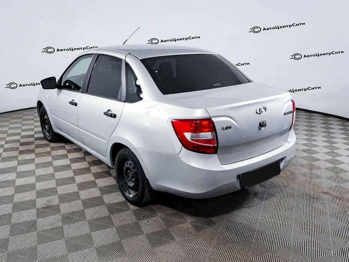 Lada (ВАЗ) Granta с пробегом — 2018 год. Фото: #6