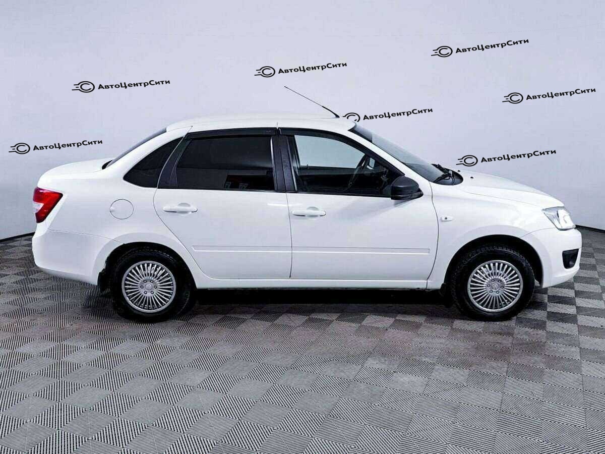 Lada (ВАЗ) Granta с пробегом — 2018 год. Фото: #3