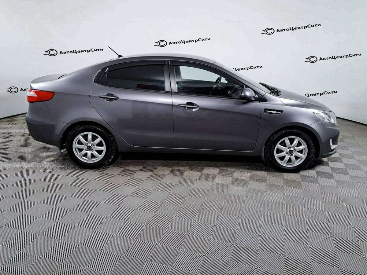 Kia Rio с пробегом — 2014 год. Фото: #3