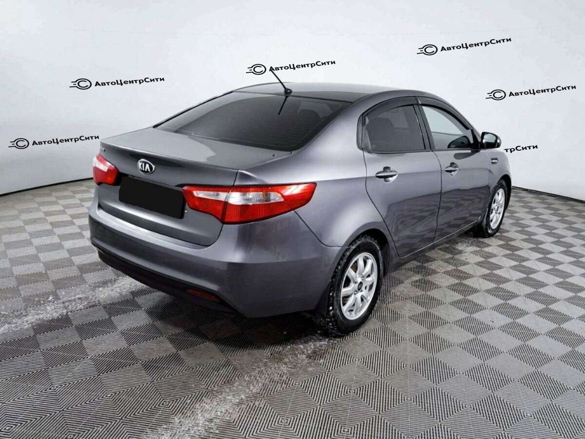 Kia Rio с пробегом — 2014 год. Фото: #4