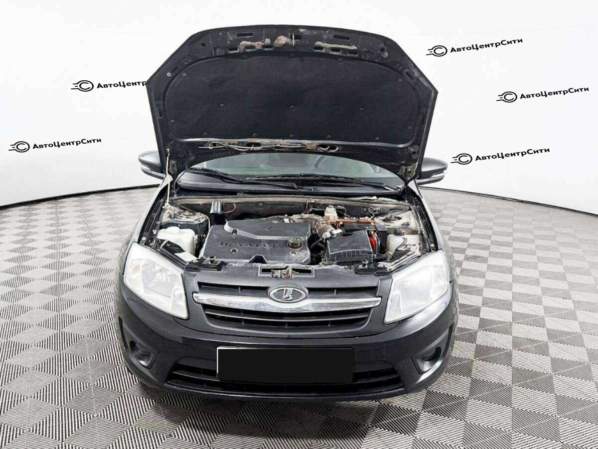 Lada (ВАЗ) Granta с пробегом — 2014 год. Фото: #6