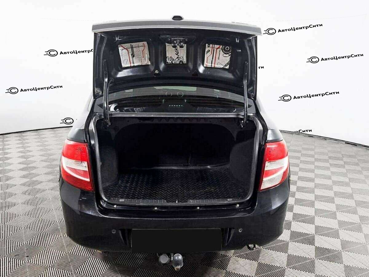 Lada (ВАЗ) Granta с пробегом — 2014 год. Фото: #7