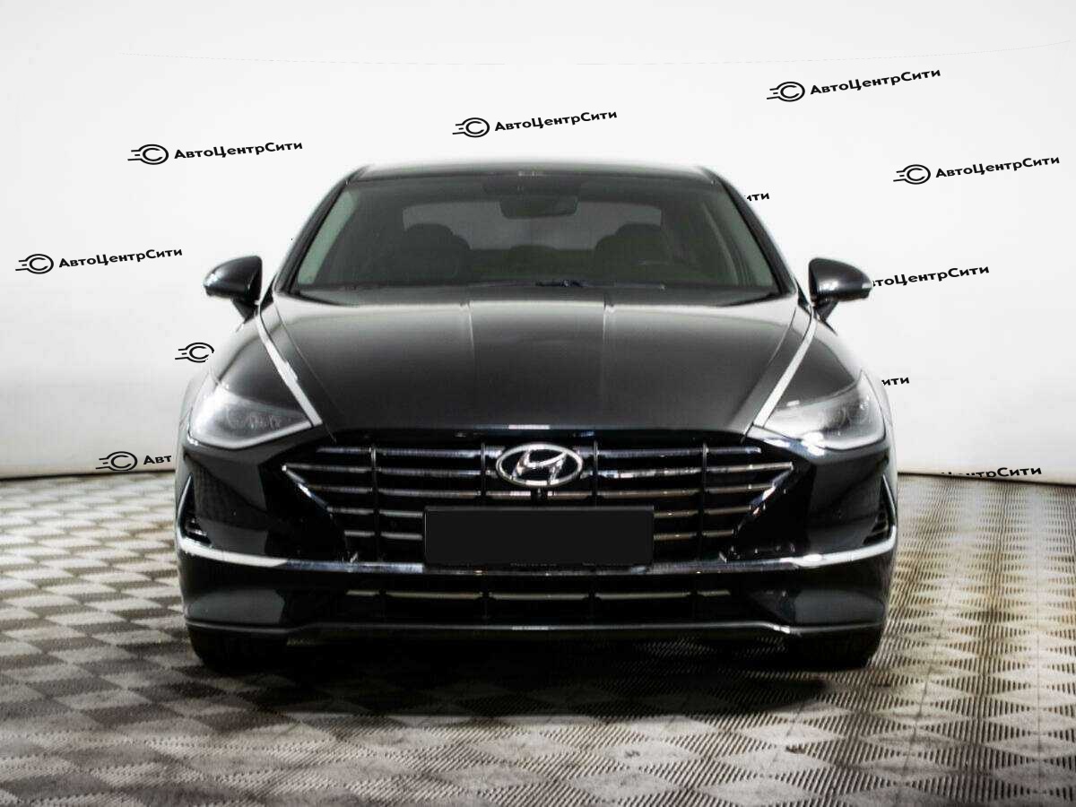 Hyundai Sonata с пробегом — 2020 год. Фото: #1