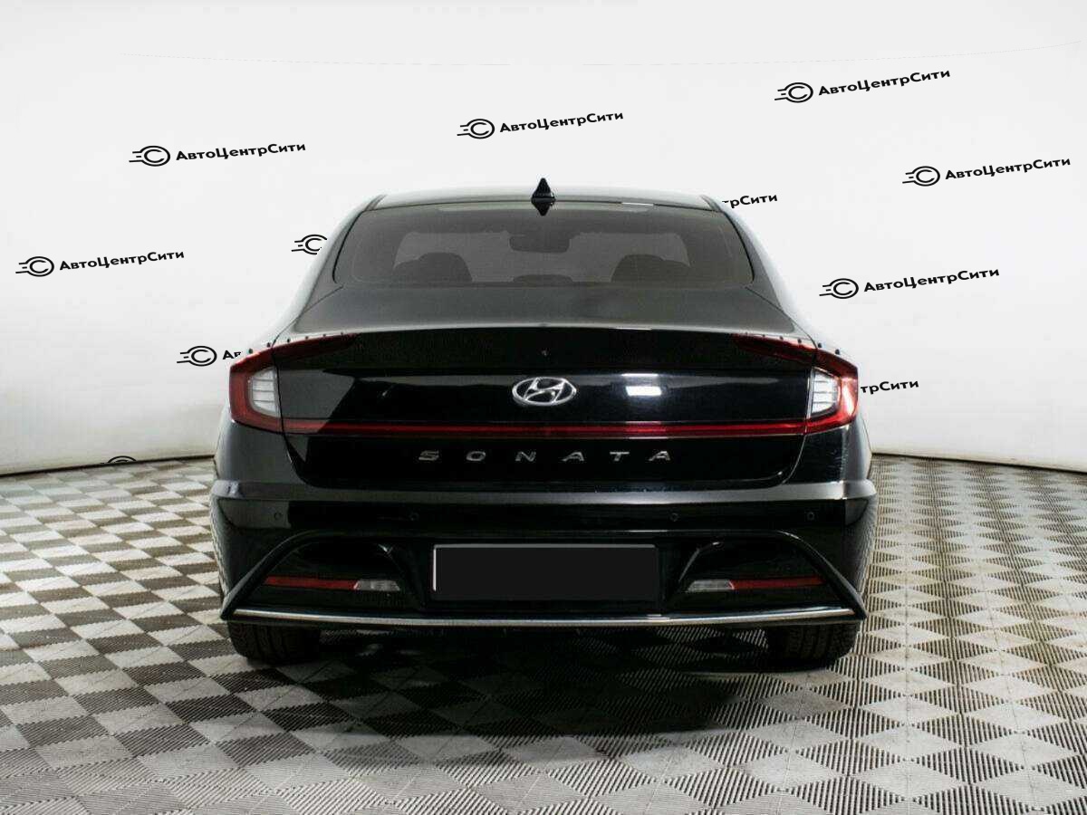 Hyundai Sonata с пробегом — 2020 год. Фото: #4