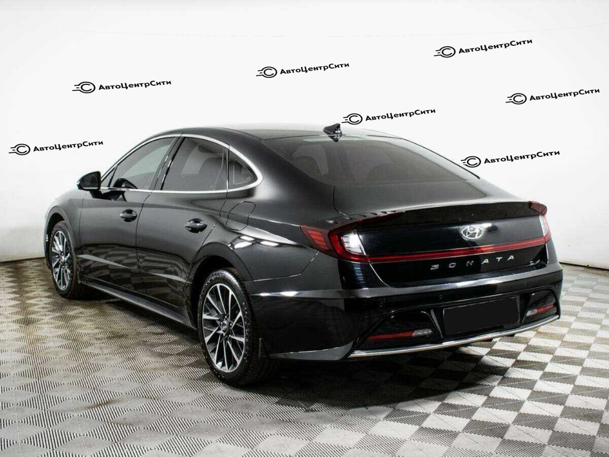 Hyundai Sonata с пробегом — 2020 год. Фото: #5