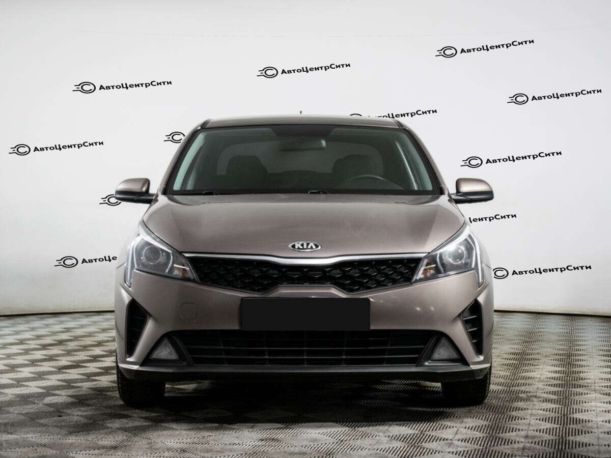 Kia Rio с пробегом — 2021 год. Фото: #1