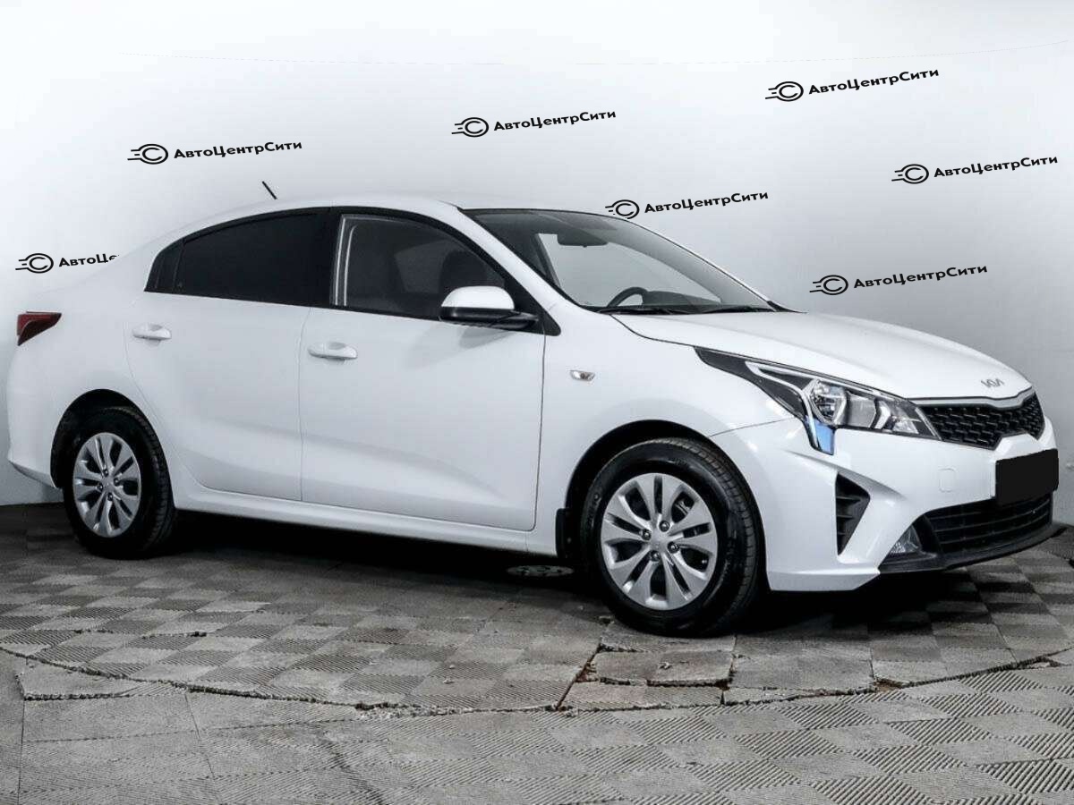 Kia Rio с пробегом — 2021 год. Фото: #2