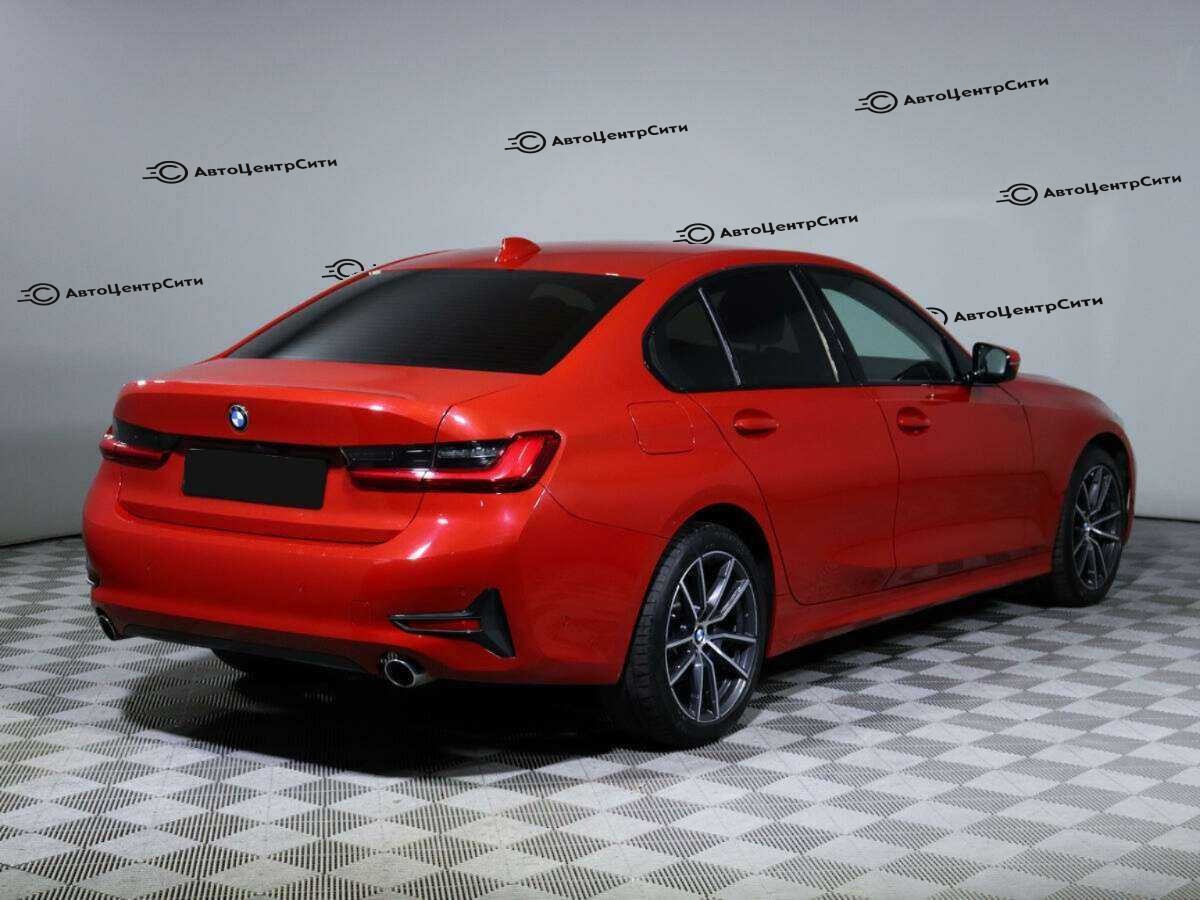BMW 3 серии с пробегом — 2019 год. Фото: #3