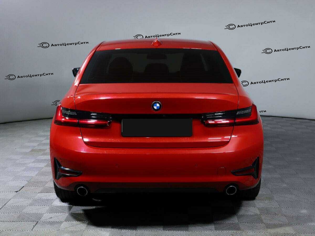 BMW 3 серии с пробегом — 2019 год. Фото: #4