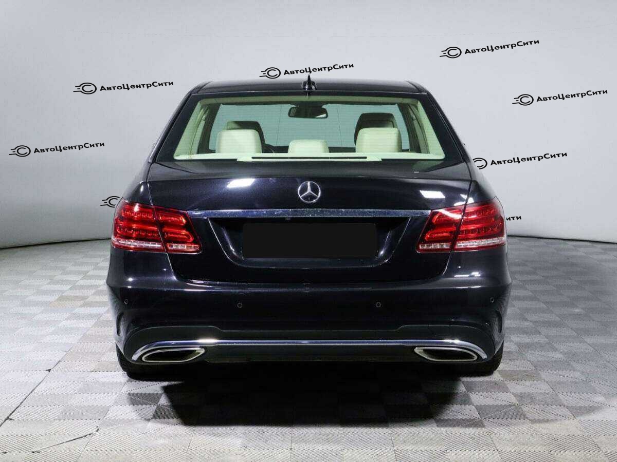 Mercedes-Benz E-Класс с пробегом — 2015 год. Фото: #4