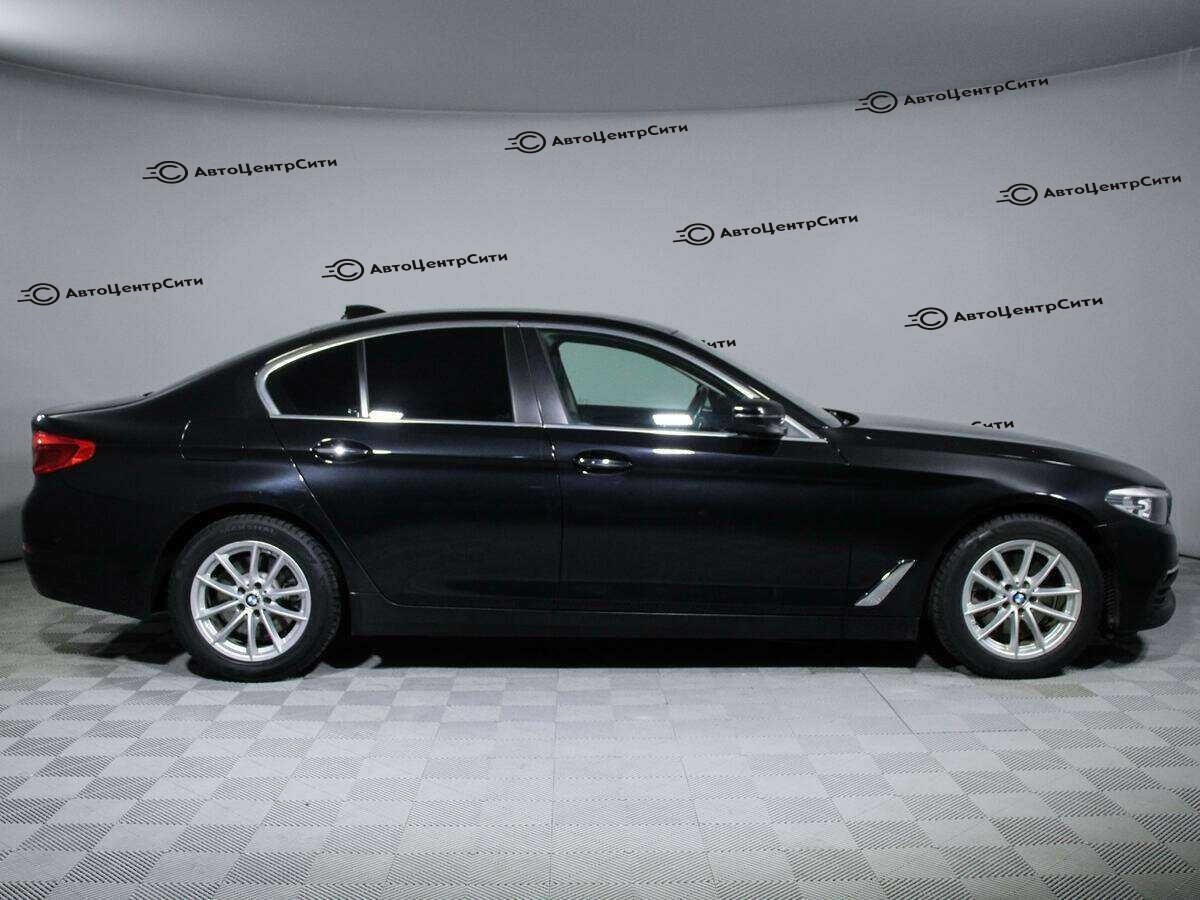 BMW 5 серии с пробегом — 2017 год. Фото: #3
