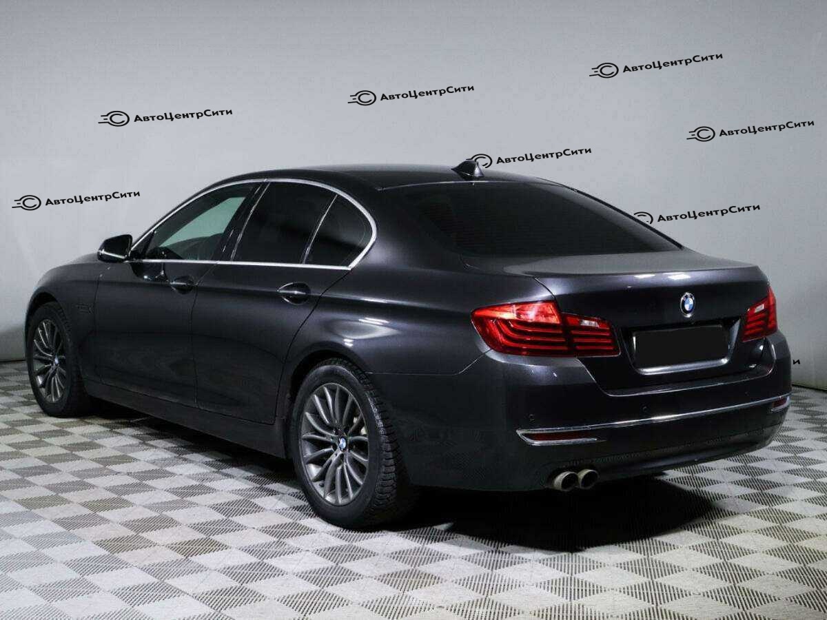 BMW 5 серии с пробегом — 2015 год. Фото: #4