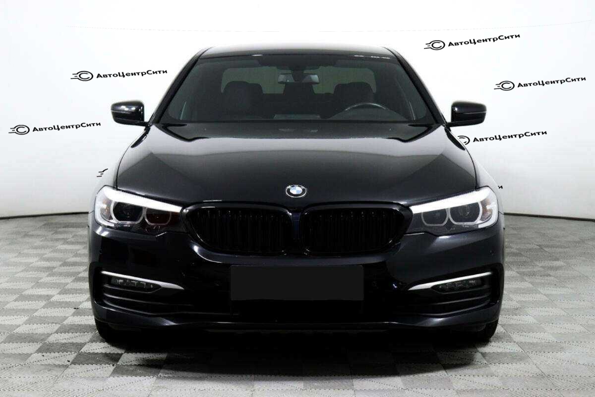 BMW 5 серии с пробегом — 2018 год. Фото: #1