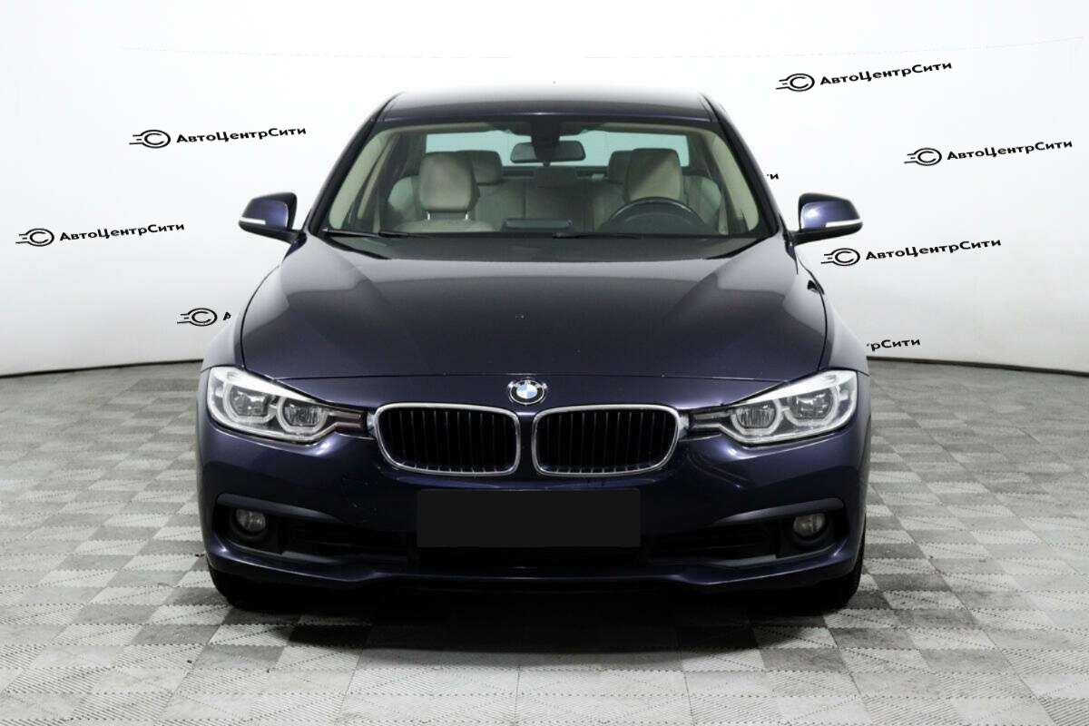 BMW 3 серии с пробегом — 2016 год. Фото: #1