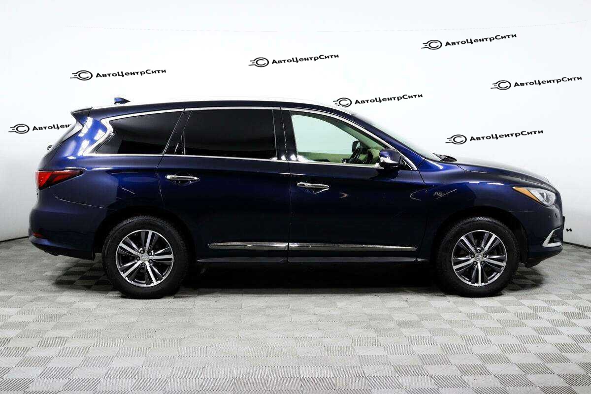 Infiniti QX60 с пробегом — 2018 год. Фото: #3