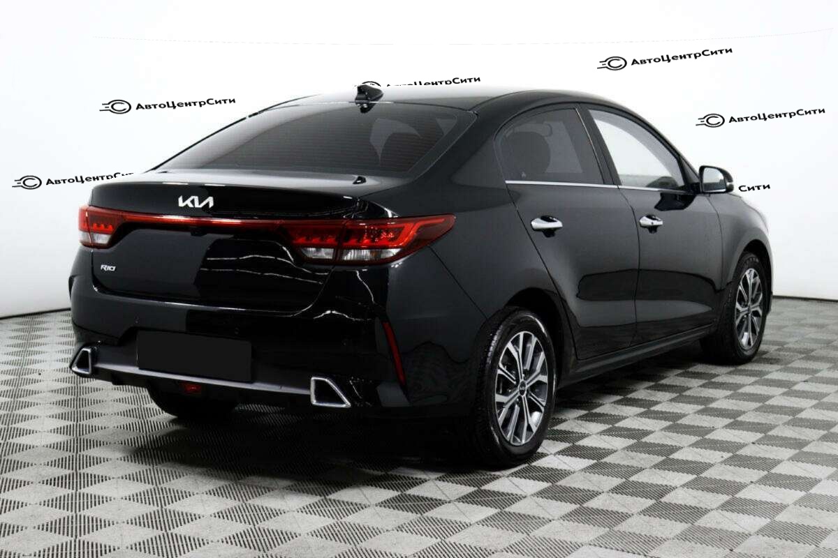 Kia Rio с пробегом — 2021 год. Фото: #4