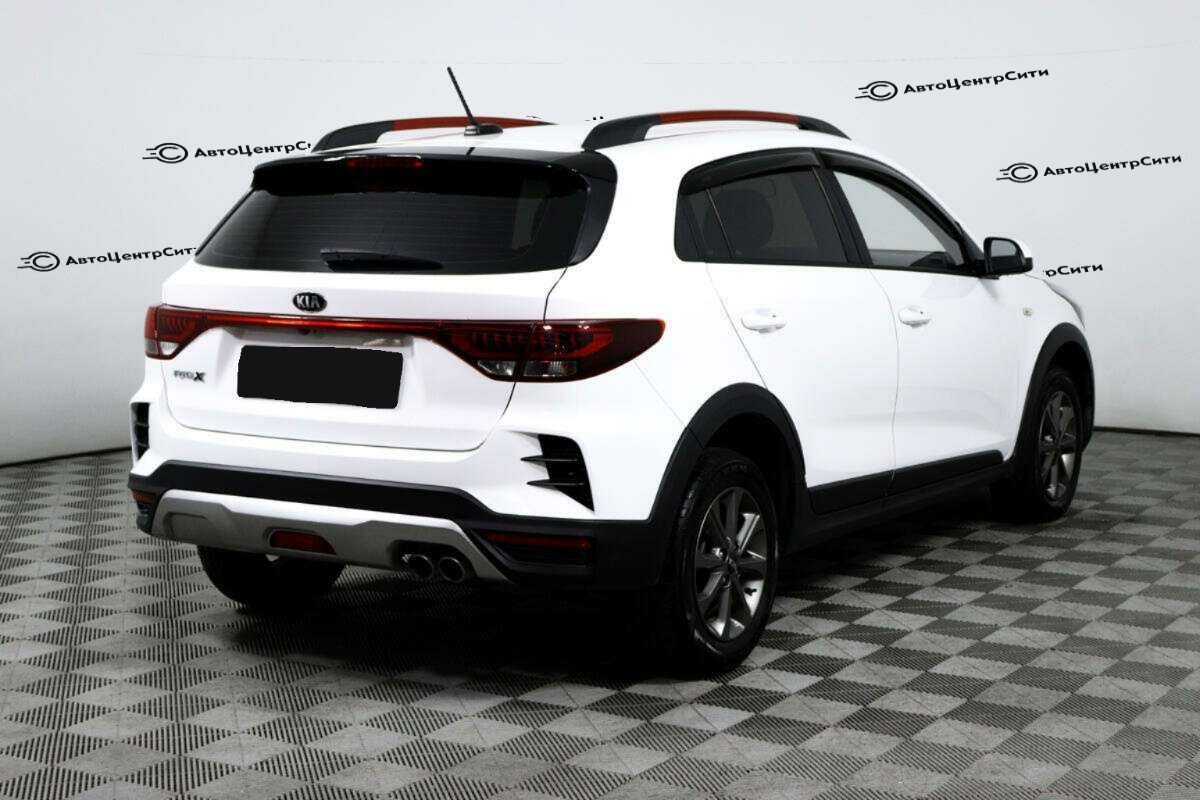 Kia Rio с пробегом — 2021 год. Фото: #4